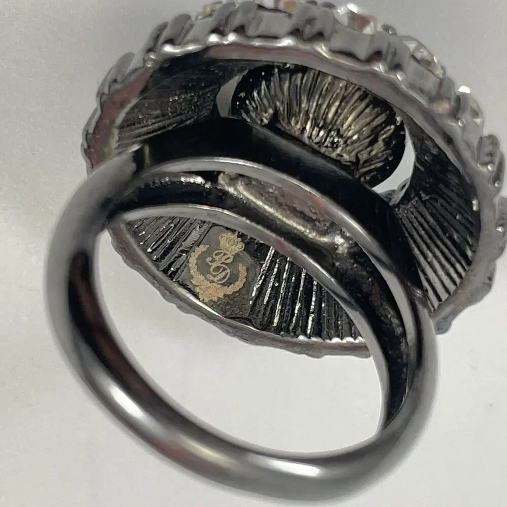 Premier Designs Ring Gunmetal White Gray Rhinestone Statement Boho Cocktail Ring